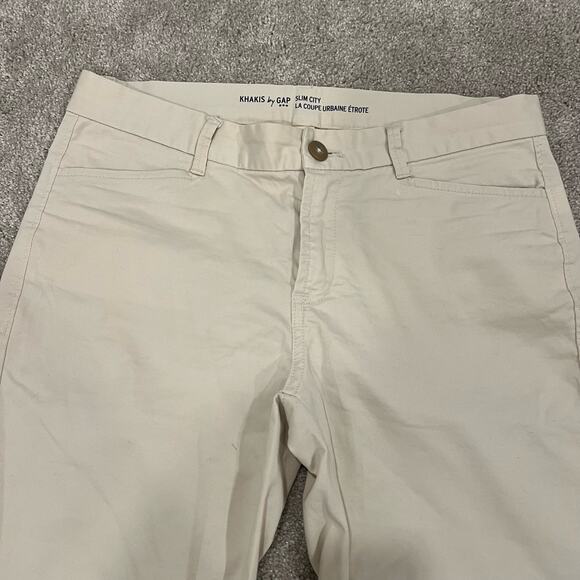 GAP White Short Pants - Picture 4 of 12